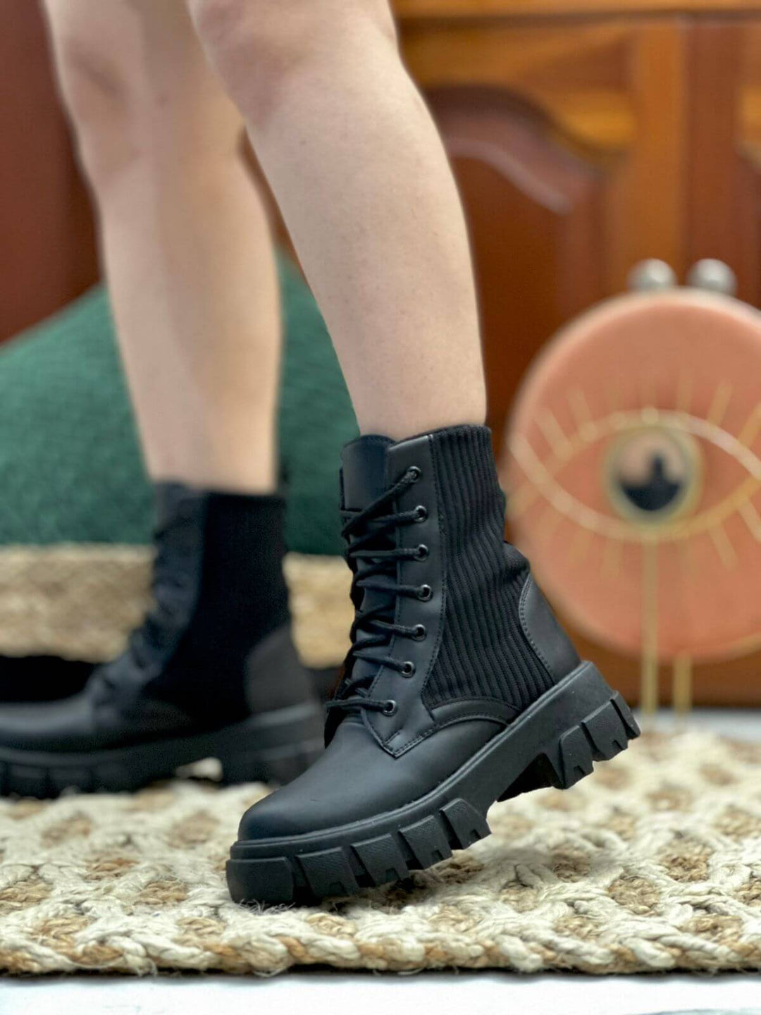Bota Clásica Con Suéter Bordado By Meel - By Meel Mx