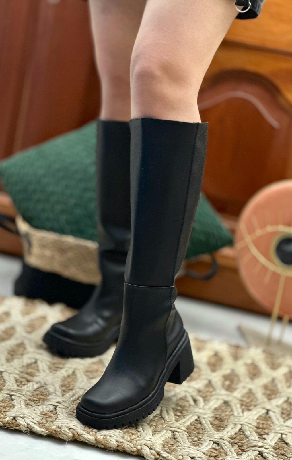 Bota Georgina Alta By Meel - By Meel Mx